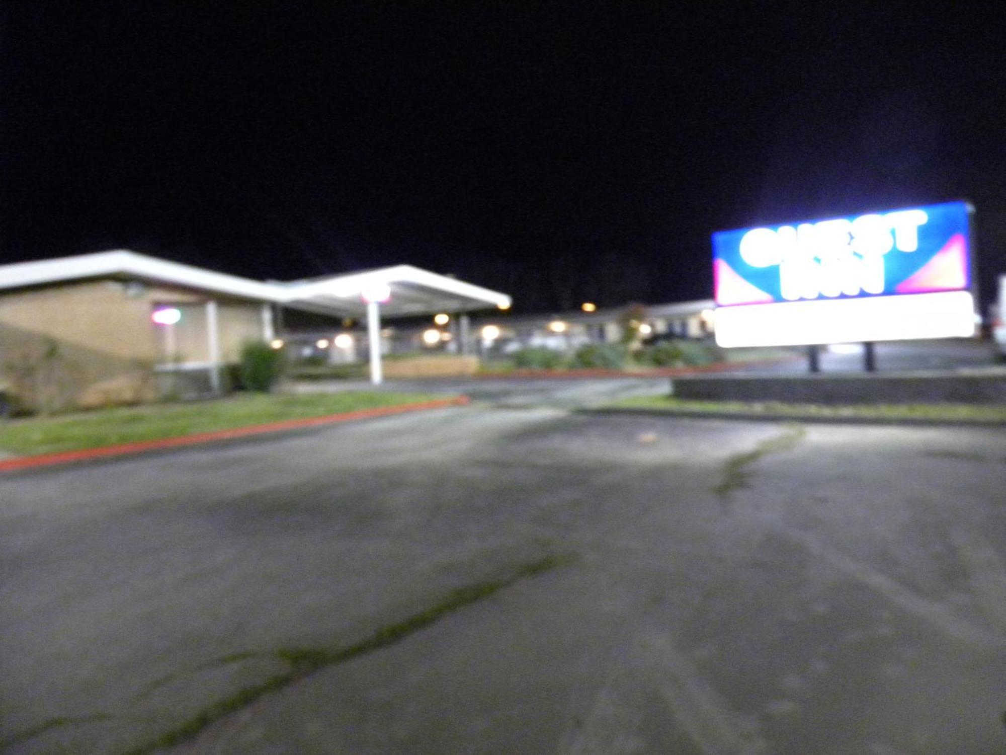 Guest Inn Rogers Exterior photo