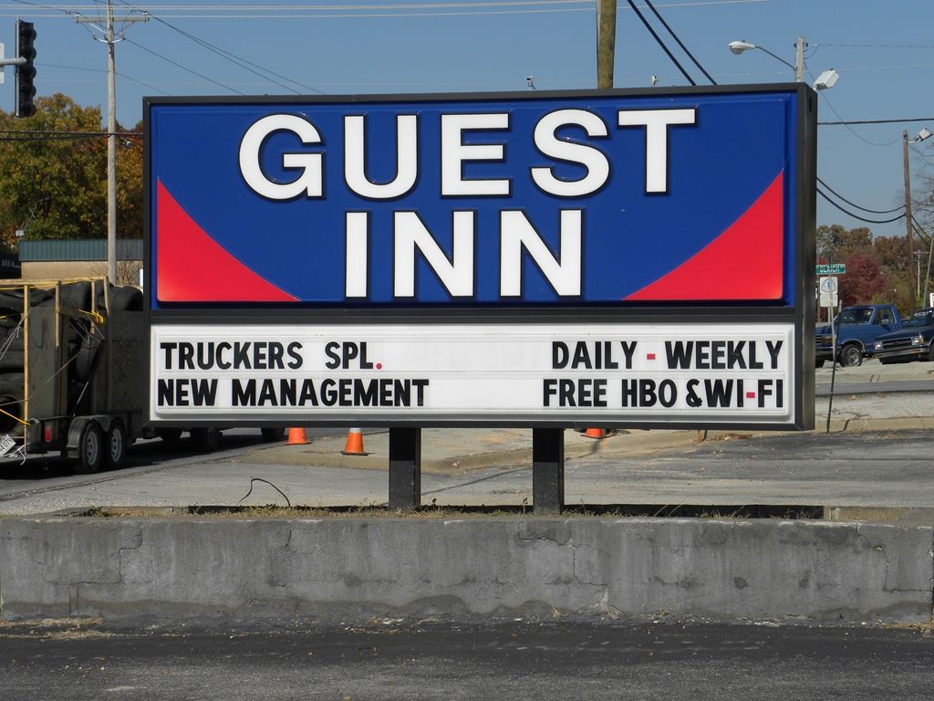 Guest Inn Rogers Exterior photo
